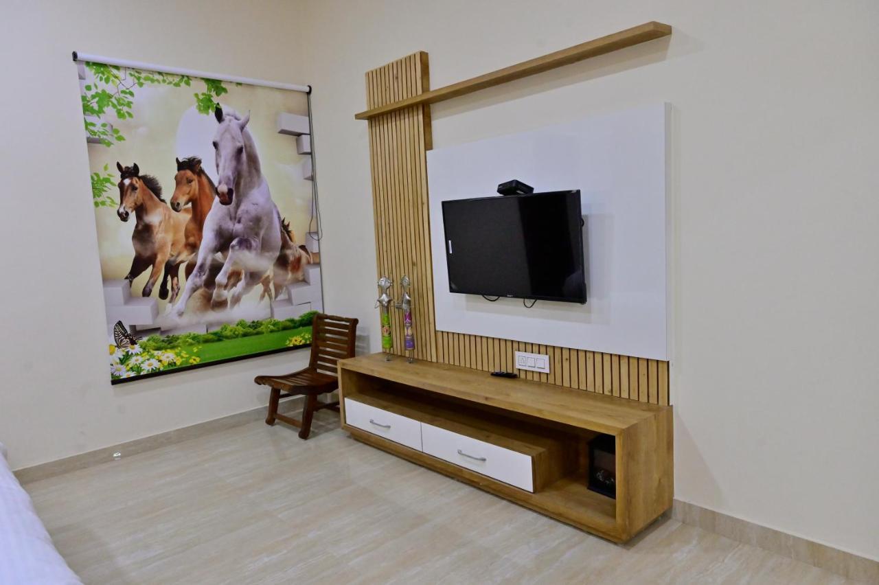 Ideal Home Stay Амрітсар Екстер'єр фото